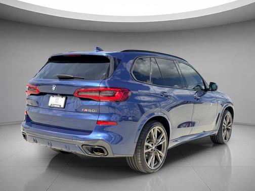 Phytonic Blue Metallic 2020 BMW X5 M50i