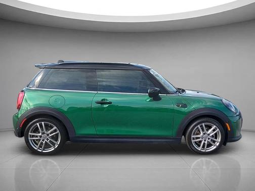 British Racing Green IV Metallic 2023 MINI Hardtop Cooper S
