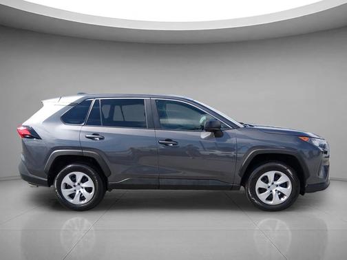 Magnetic Gray Metallic 2022 Toyota RAV4 LE
