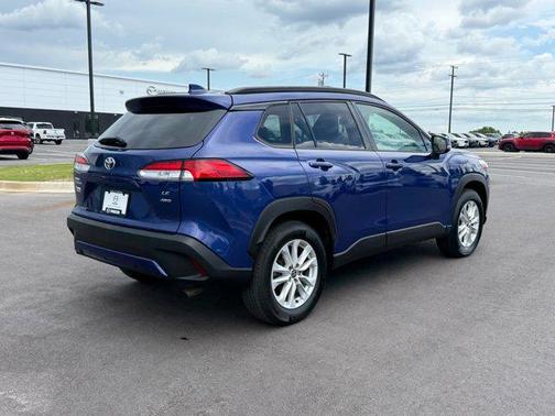 2022 Toyota Corolla Cross LE