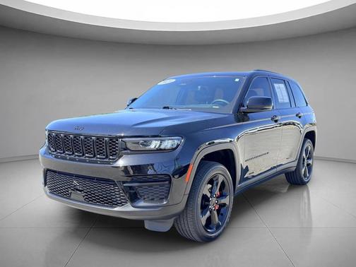 2023 Jeep Grand Cherokee Altitude