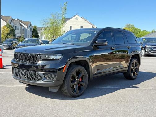 2023 Jeep Grand Cherokee Altitude