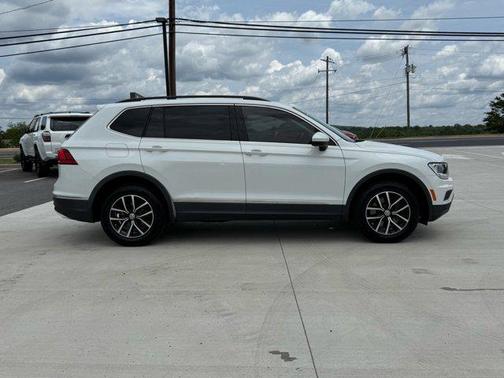 2021 Volkswagen Tiguan 2.0T SE