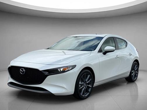 SNOWFLACK WHITE 2026 Mazda Mazda3 FWD w/Preferred Package