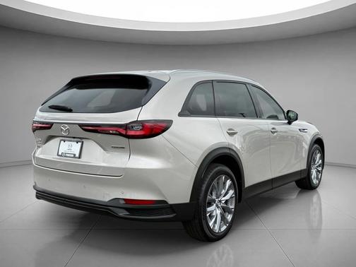 Platinum Quartz 2026 Mazda CX-90 3.3 Turbo Preferred