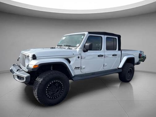 Silver Zynith Clearcoat 2022 Jeep Gladiator Sport S