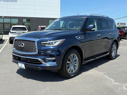 Hermosa Blue 2024 INFINITI QX80 Luxe