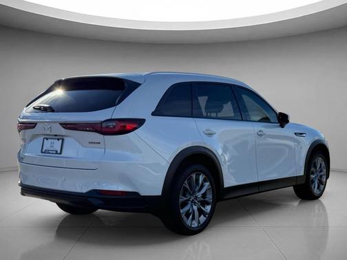 Rhodium White Premium 2026 Mazda CX-90 3.3 Turbo Preferred