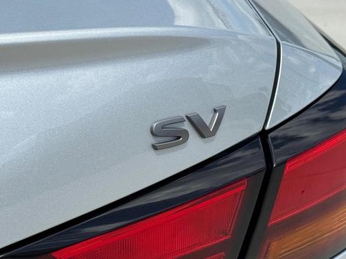 Brilliant Silver Metallic 2024 Nissan Altima 2.5 SV