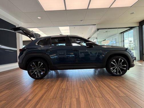 2025 Mazda CX-50 2.5 Turbo Premium Package