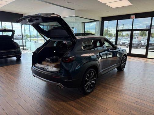 2025 Mazda CX-50 2.5 Turbo Premium Package