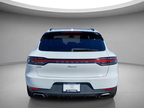 White 2020 Porsche Macan Macan