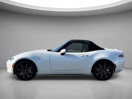 Snowflake White Pearl Mica 2026 Mazda MX-5 Miata Grand Touring
