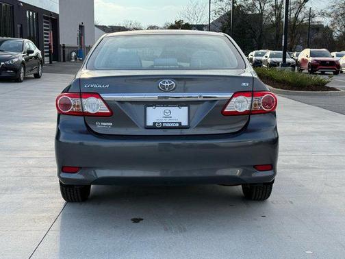 2011 Toyota Corolla LE