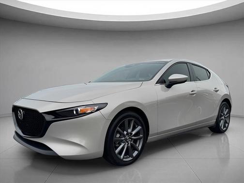 Platinum Quartz Metallic 2025 Mazda Mazda3 FWD w/Preferred Package