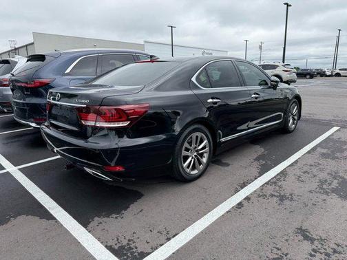 2015 Lexus LS 460 Crafted Line