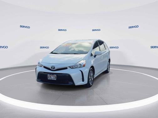 Blizzard Pearl 2015 Toyota Prius v Four