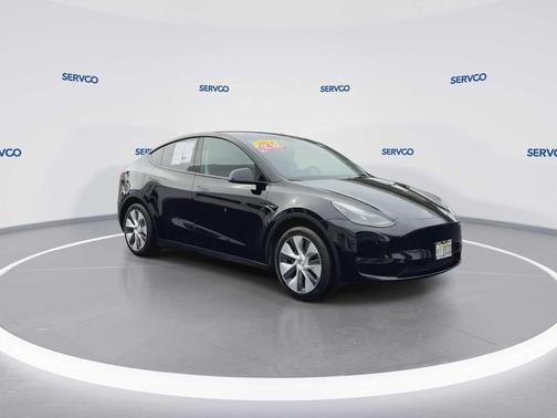 2024 Tesla Model Y Long Range Dual Motor All-Wheel Drive