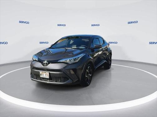 2022 Toyota C-HR XLE