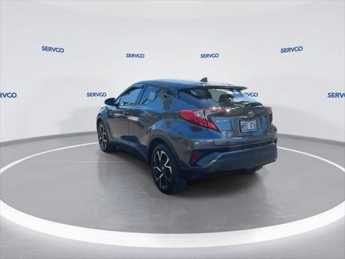 2022 Toyota C-HR XLE