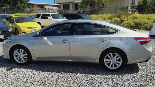 2013 Toyota Avalon XLE Premium