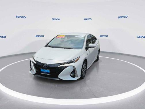Wind Chill Pearl 2022 Toyota Prius Prime Limited