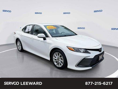 040 ICE CAP 2023 Toyota Camry LE