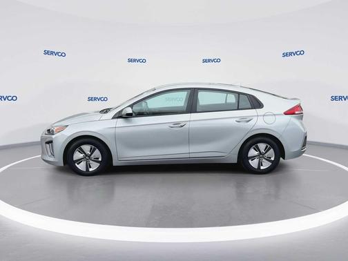 2022 Hyundai IONIQ Hybrid Blue