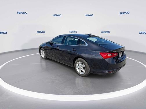 Dark Ash Metallic 2023 Chevrolet Malibu FWD 1LT