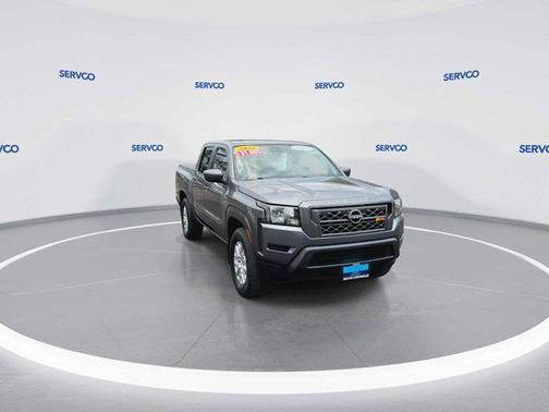 Gun Metallic 2022 Nissan Frontier SV