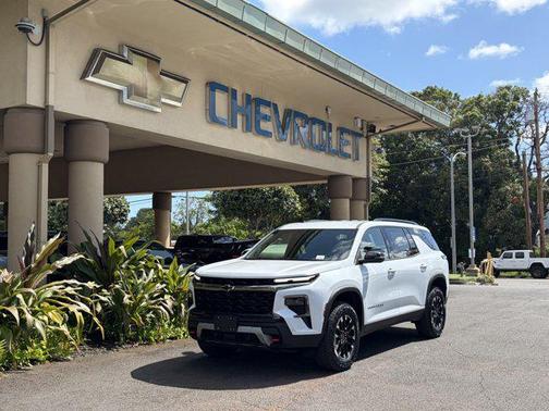 Polar White Tricoat 2026 Chevrolet Traverse AWD Z71