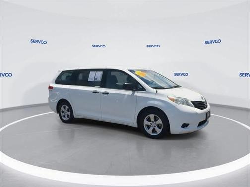 2014 Toyota Sienna L