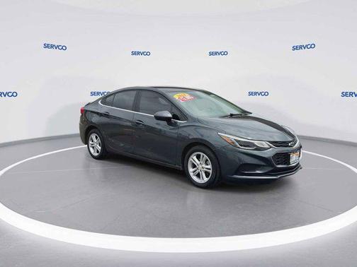 Graphite Metallic 2018 Chevrolet Cruze LT