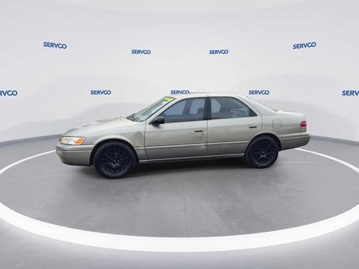 1999 Toyota Camry LE