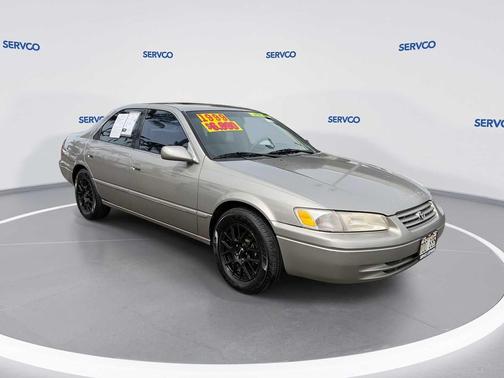 1999 Toyota Camry LE