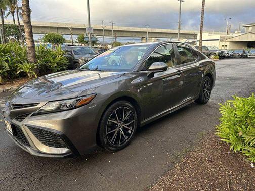 2021 Toyota Camry SE