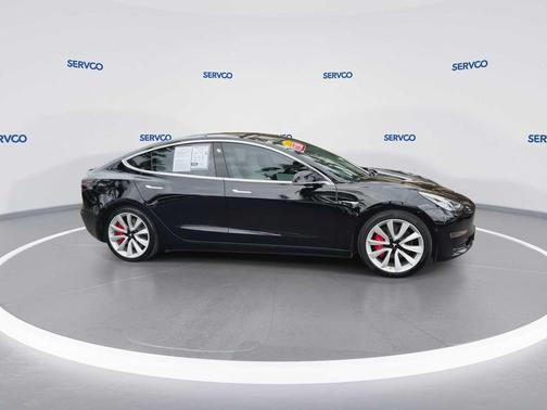 2018 Tesla Model 3 Long Range