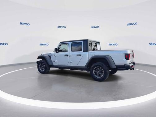Silver Zynith Clearcoat 2023 Jeep Gladiator Rubicon