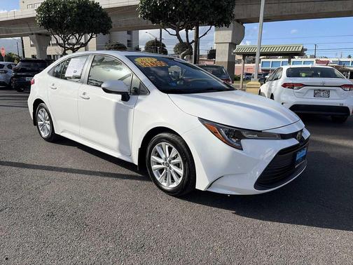 2023 Toyota Corolla LE