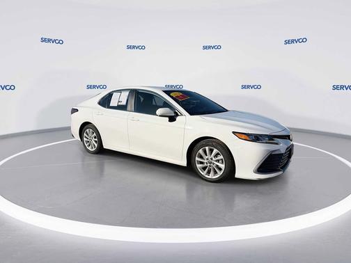 Ice Cap 2024 Toyota Camry LE