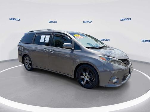 2016 Toyota Sienna SE Premium