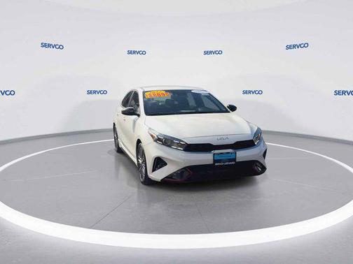Snow White Pearl 2022 Kia Forte GT-Line