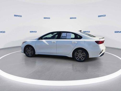 Snow White Pearl 2022 Kia Forte GT-Line