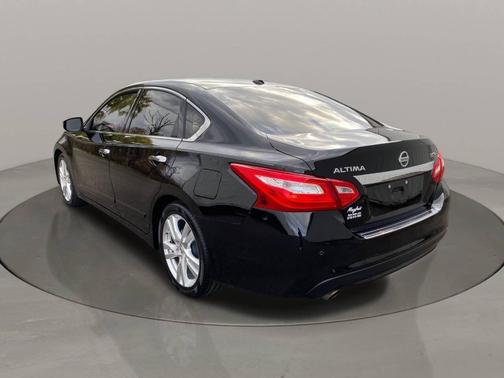 2016 Nissan Altima 3.5 SL