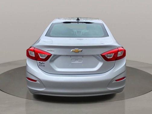 2016 Chevrolet Cruze LS Auto