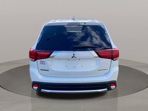 2018 Mitsubishi Outlander ES