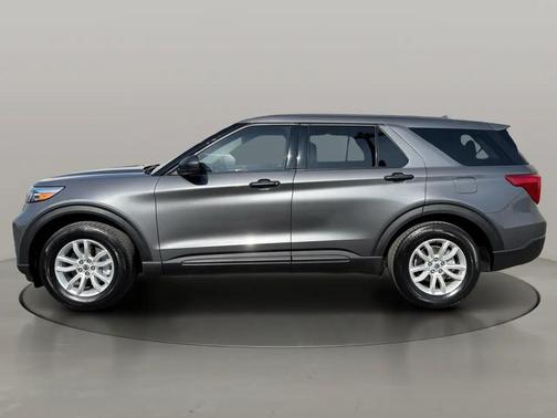 Carbonized Gray Metallic 2021 Ford Explorer Base RWD