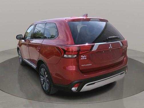 2020 Mitsubishi Outlander ES