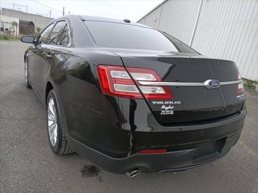 2018 Ford Taurus Limited