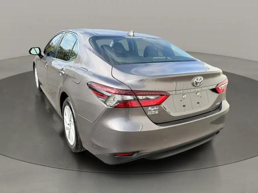 Predawn Gray Mica 2022 Toyota Camry LE